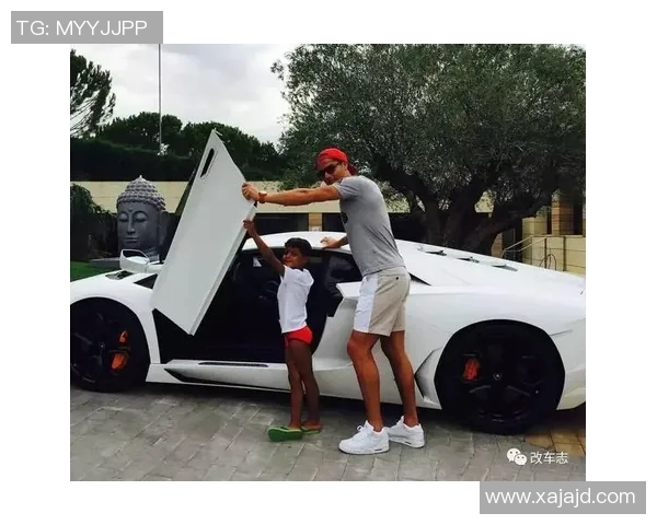 西班牙皇族中的足球巨星揭秘他们的传奇故事与辉煌成就